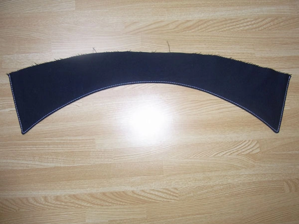 Topstitching around collar edge