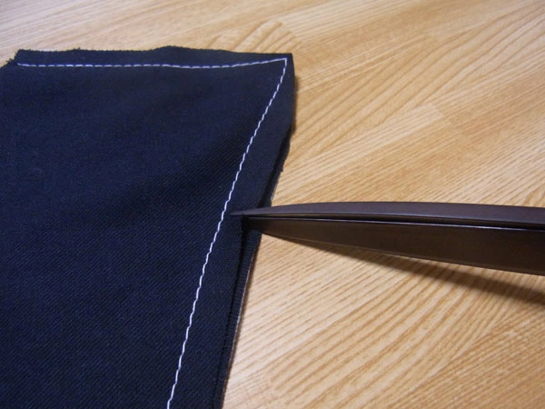 Clip curved seam allowances