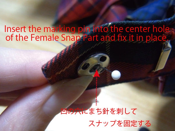 Fixing female snap part with marking pin